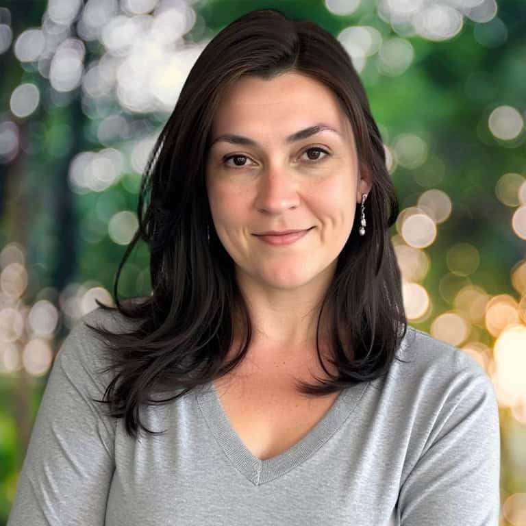 Alana-Newell-headshot